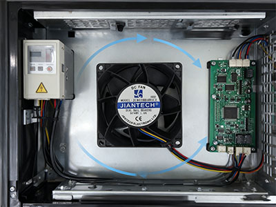 空间有限 + 高湿环境，对散热提出了哪些挑战？
